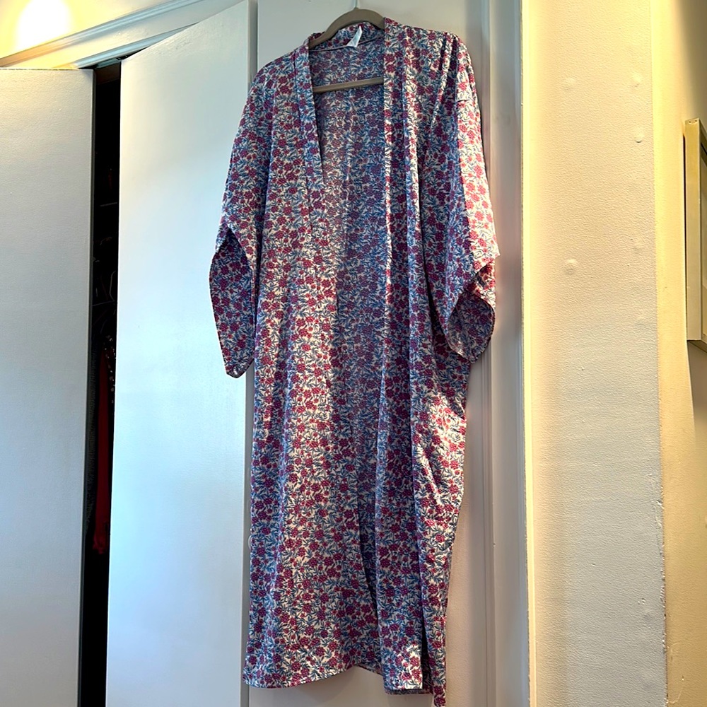 Melrose & Market long Kimono. One size.